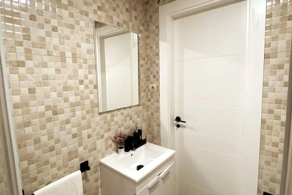 La Ventana De Puerto Marina Apartment Benalmadena Spain